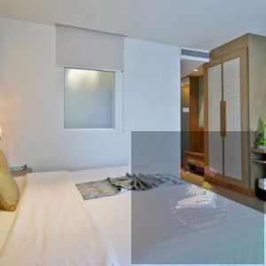 (ASHLEE   PLAZA (SUPERIOR ROOM