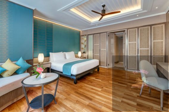 (HOLIDAY INN (1 King Premium Villa Pool View Adults Only