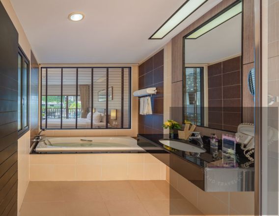 DEEVANA (Premier Waterfront)