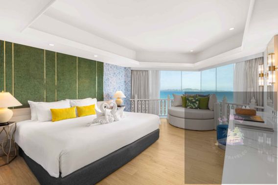 ROYAL CLIFF (Thai Modern Theme Suite (2 Bedrooms)