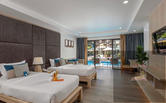 (BAAN LAIMAI (DELUXE POOL ACCESS