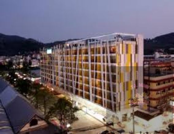ASHLEE  HUB  (VIEW HOTEL)