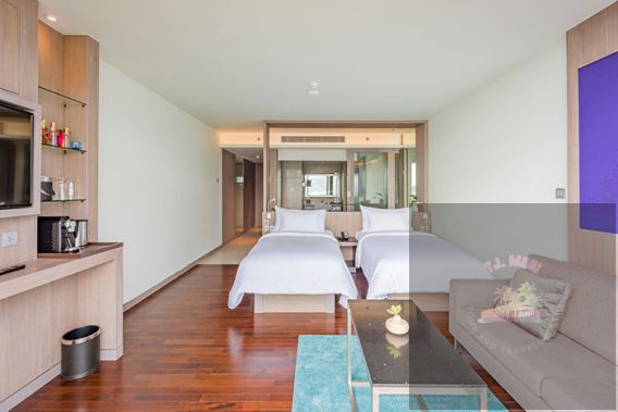 OCEANFRONT (Ocean Room)